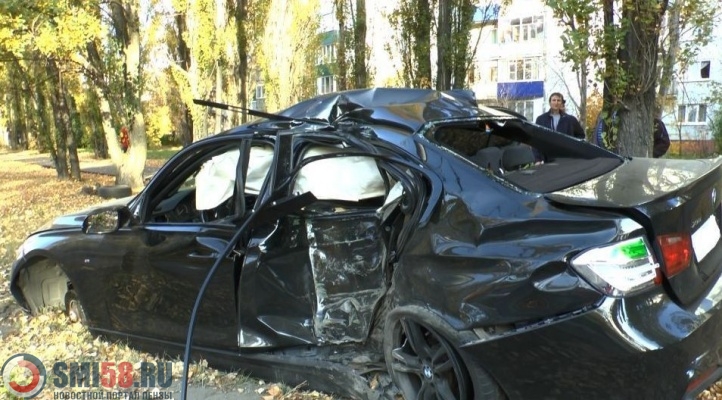 В ДТП с BMW в пензенском Арбеково погиб 22-летний молодой человек