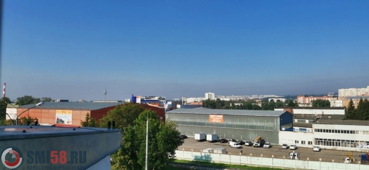 Пензенские пожарные ищут источник дыма и запаха гари над областным центром