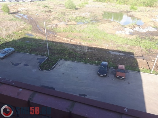 Следователи выясняют обстоятельства падения ребенка с балкона в Пензе