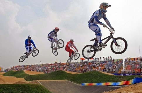 penzenskoy-sportshkole-dali-650-tysyach-na-velosipedy