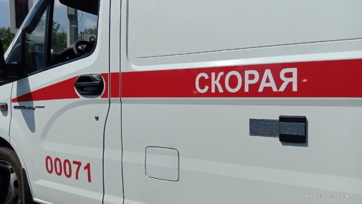 В ДТП с внедорожником и грузовиком в Городищенском районе пострадали два человека