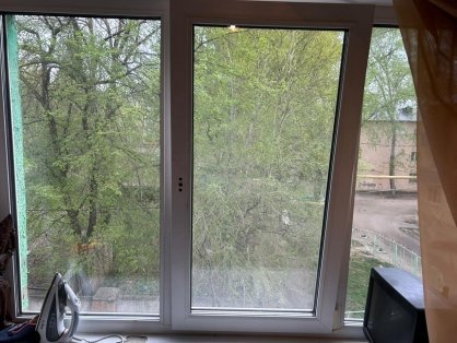 Следователи разбираются в обстоятельствах падения ребенка из окна квартиры в Пензе