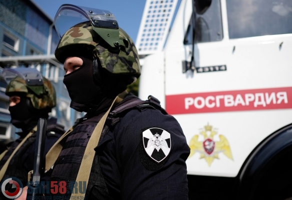 na-teovskogo-pyanyy-deboshir-napal-na-kassira-v-tts
