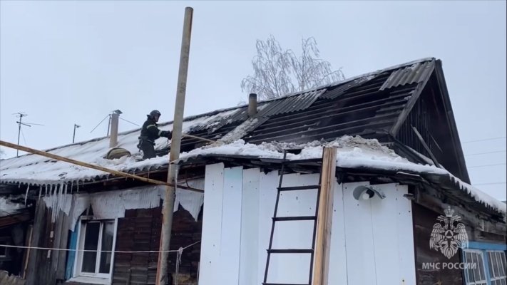 При пожаре в Кузнецке погибла 42-летняя женщина