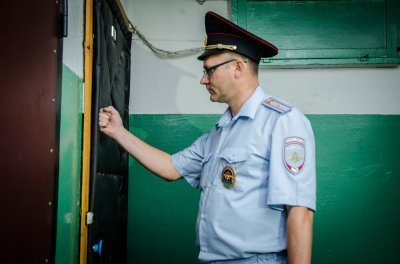 В Пензе мужчина выращивал марихуану дома и продал ее знакомому