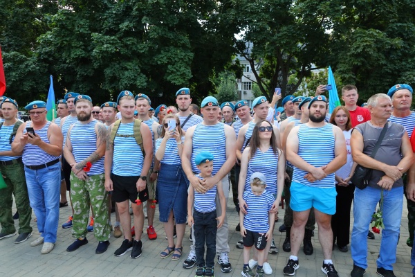 В Пензе отметили День Воздушно-десантных войск РФ