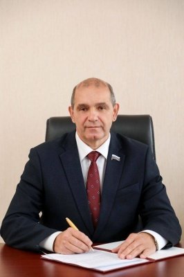 Мутовкин поздравляет пензенцев с Пасхой