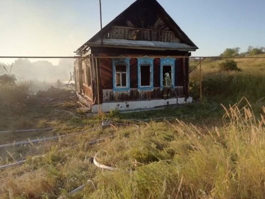 При пожаре в Лунинском районе пострадал 36-летний мужчина