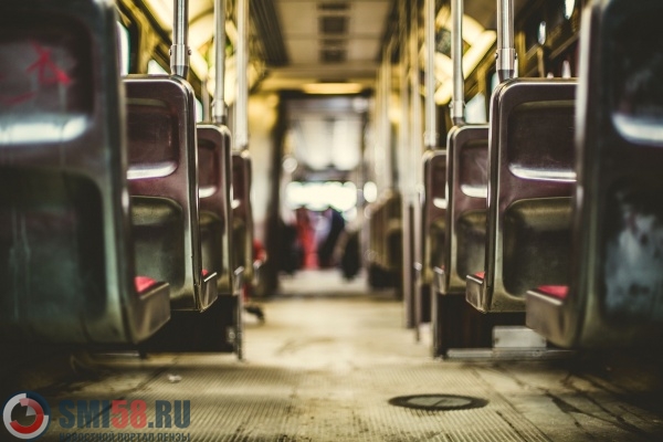 v-merii-obsudili-zhaloby-penzentsev-na-rabotu-transporta