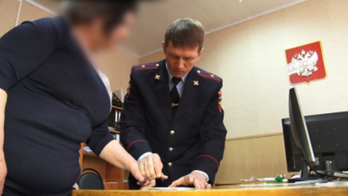 Молодая пензячка пойдёт под суд за краду дезодоранта